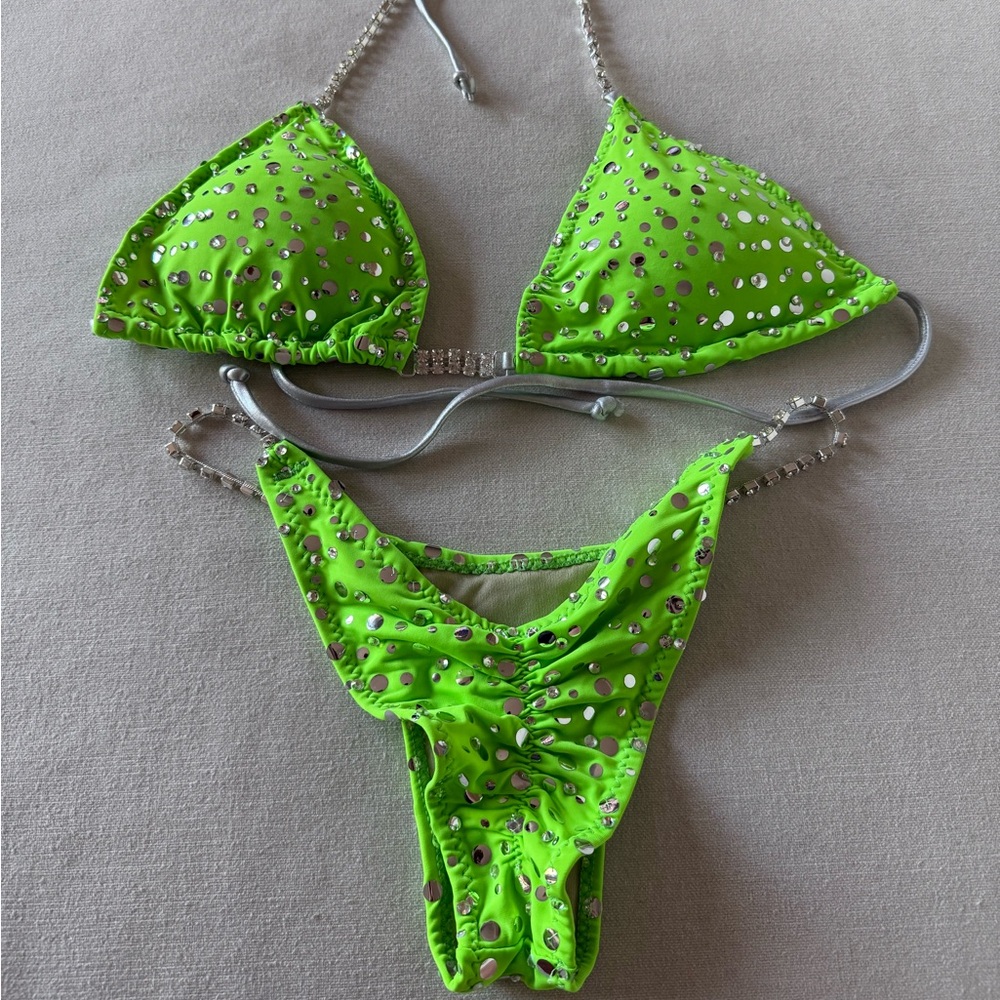 Ravish Sands Bikini Competition swimsuit, XS, B cup top